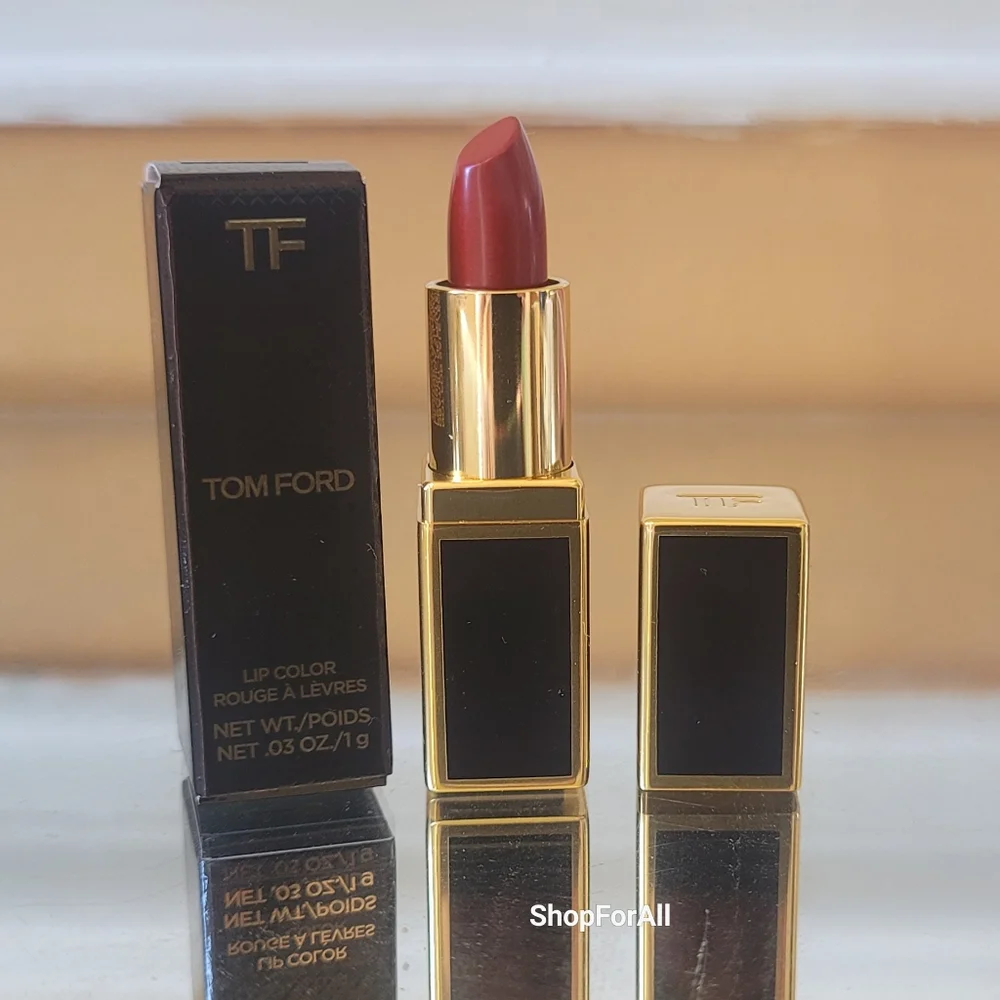 - Tom Ford Scarlet Lip Color Lipstick NEW BOX